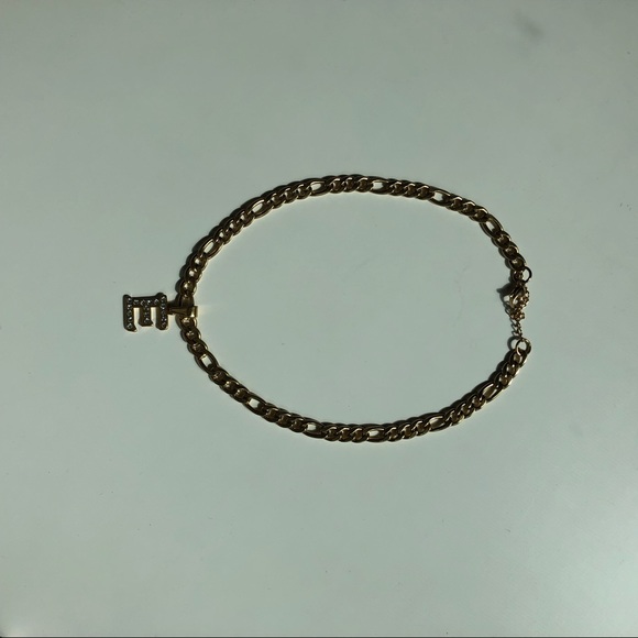 NWOT “E” Initial Pendant Chain Necklace with Extender + Box - Picture 10 of 16